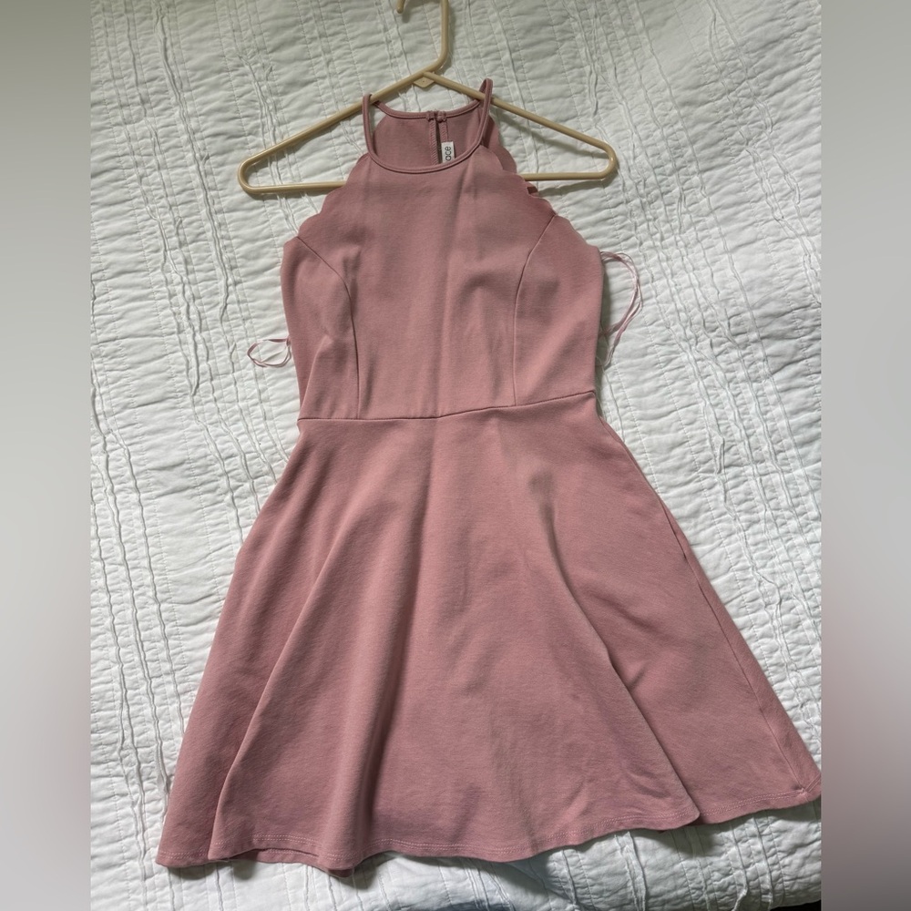 Formal dress with scalloped edges